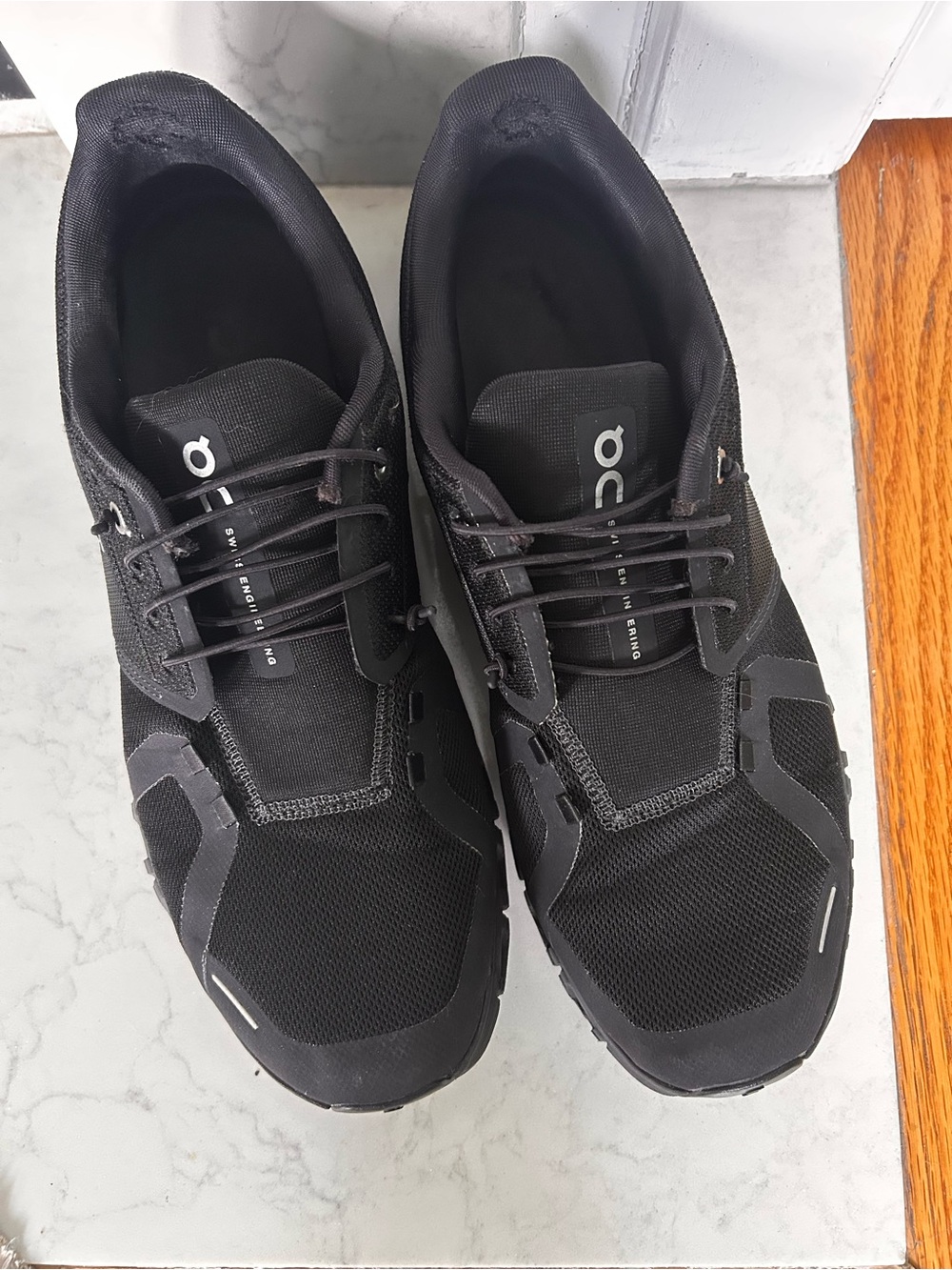 On Clouds Black Sneakers Size 12